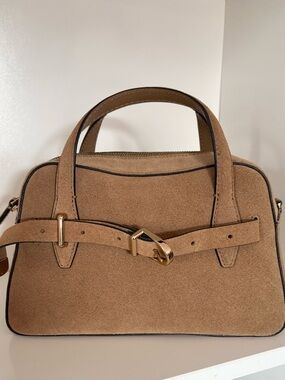 Madewell Suede Small Crossbody Bag. NWT. Detachable Strap. Khaki. Belted.